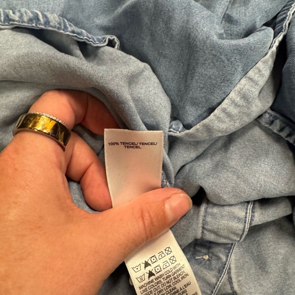 Lucky Brand Chambray Shirt - Picture 4 of 4